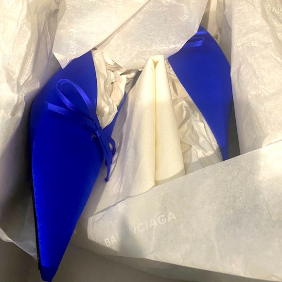 Balenciaga Blue Pointy Toe Mule Satin Slip On Pumps - Picture 3 of 3